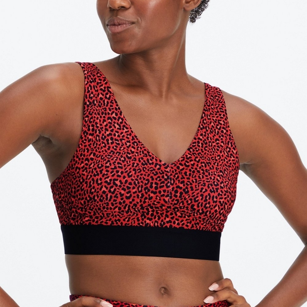 Fabletics | NWT All Day Every Day Bra Electric Cherry Mini Leopard Black…